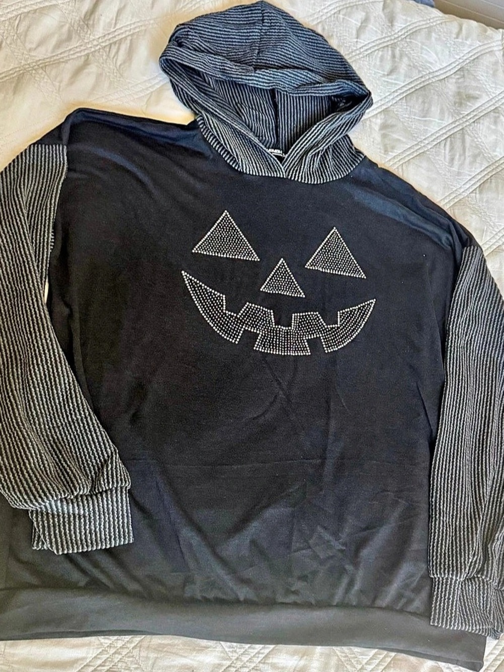 Hemish Solid Urban Ribbed Pumpkin Rhinestone Hoodie